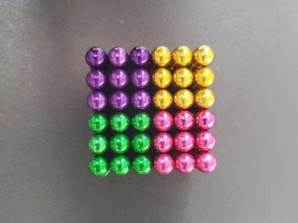 多色圆珠钕铁硼磁铁